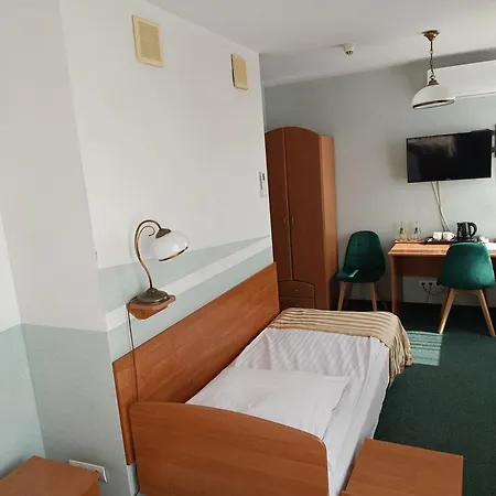 Hotel Konin Exterior photo