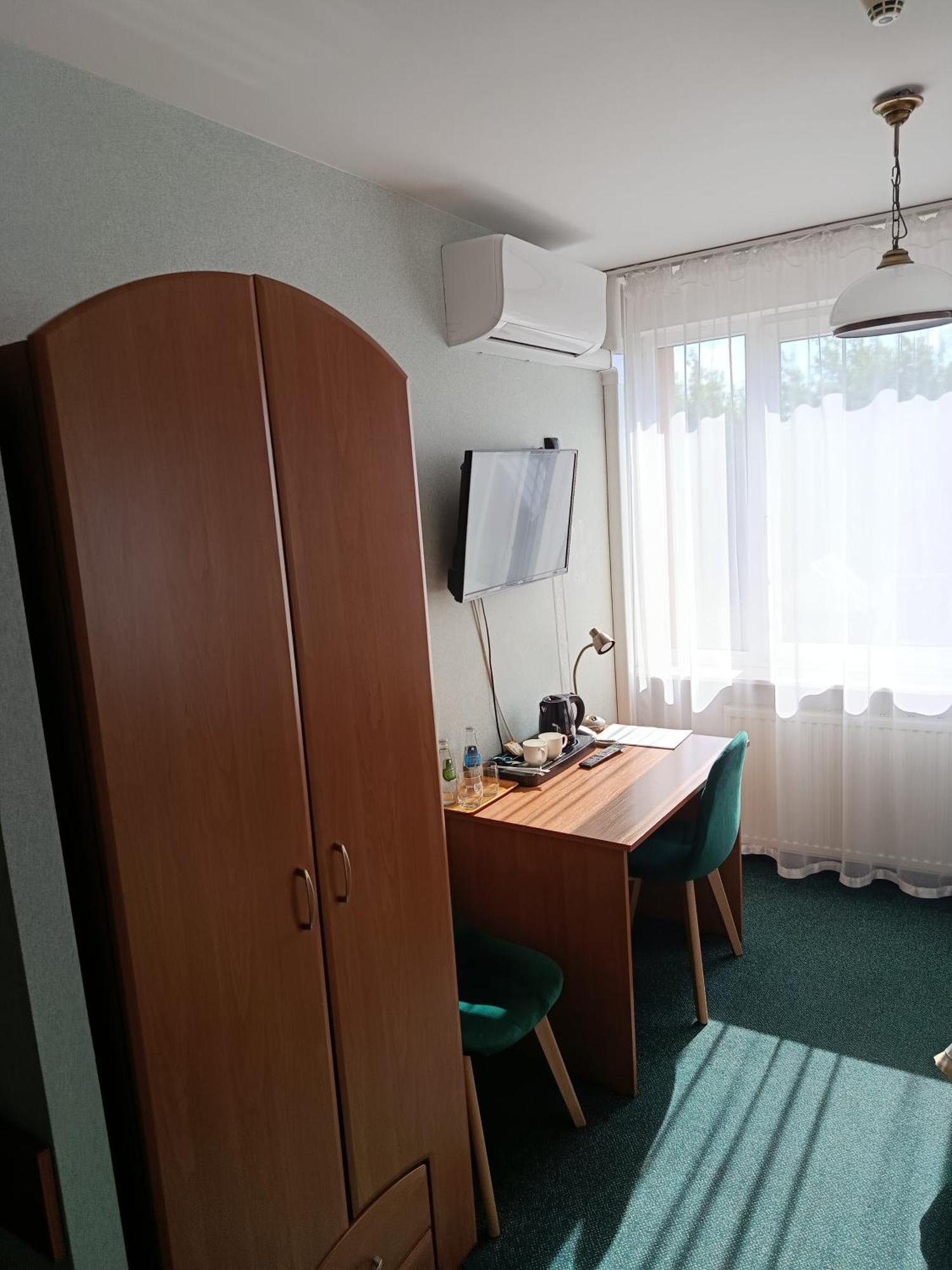 Hotel Konin Hotel 3*