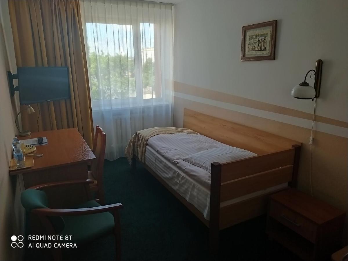 Hotel Konin 3*